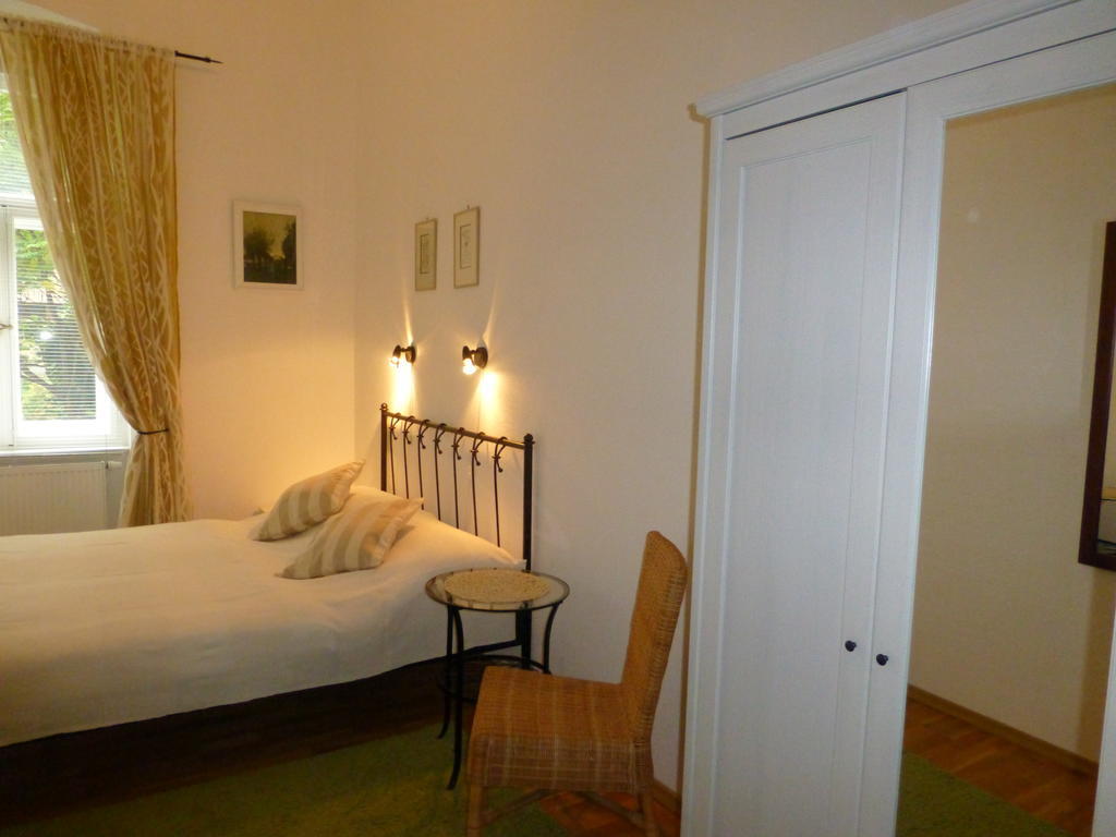 Apartment Sadova Karlovy Vary Quarto foto