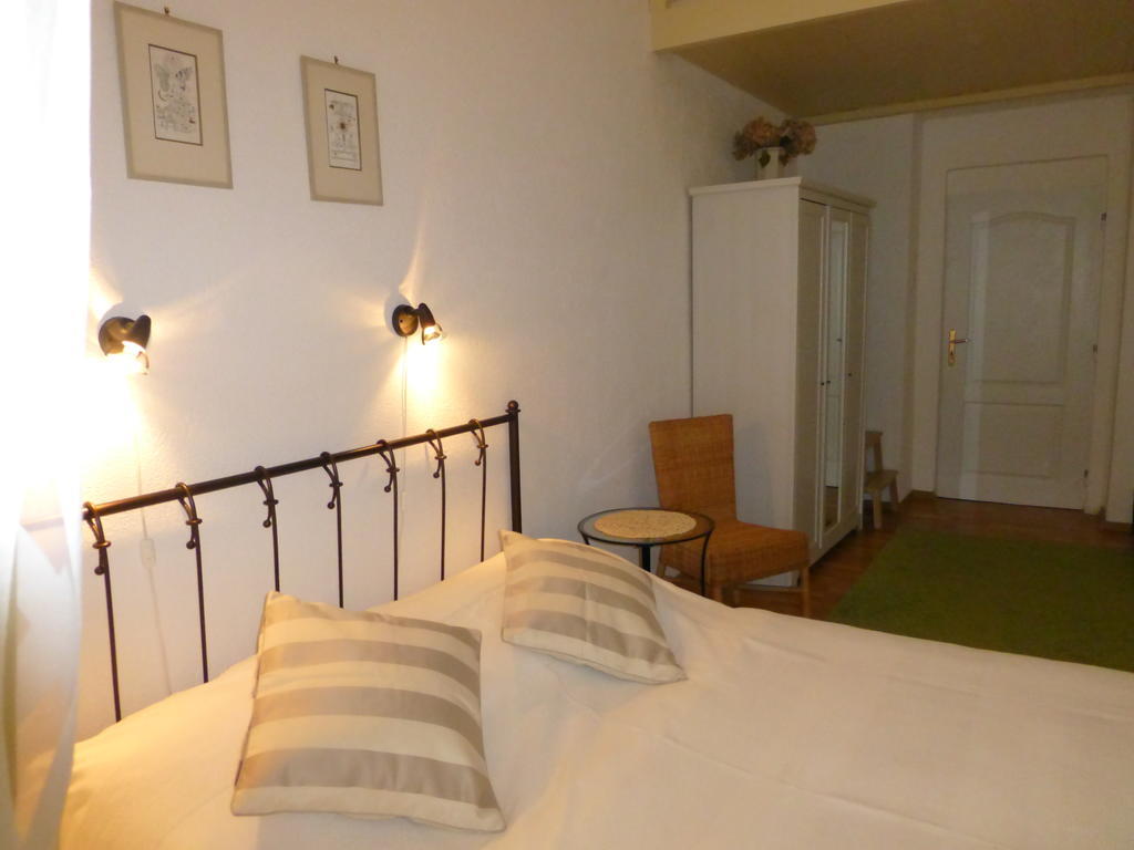Apartment Sadova Karlovy Vary Quarto foto